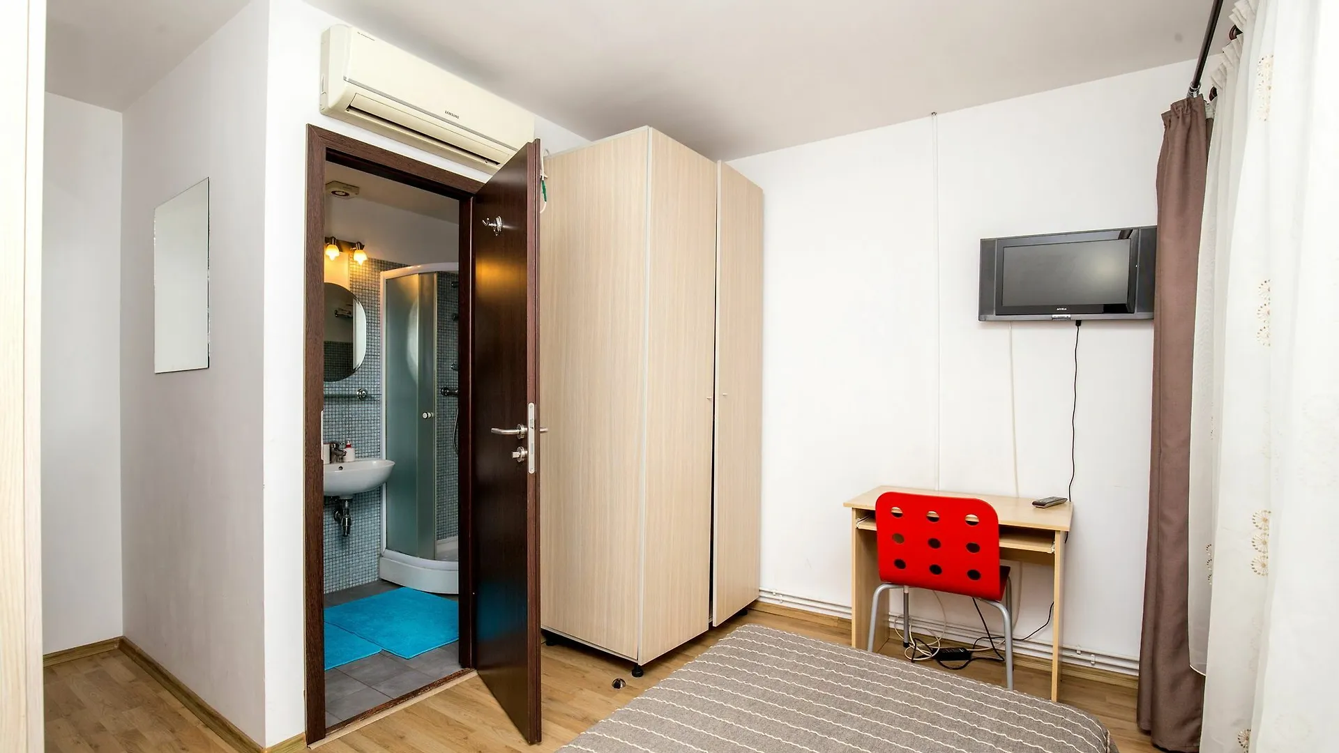 Гостевой дом Vatra Accommodation Bucharest