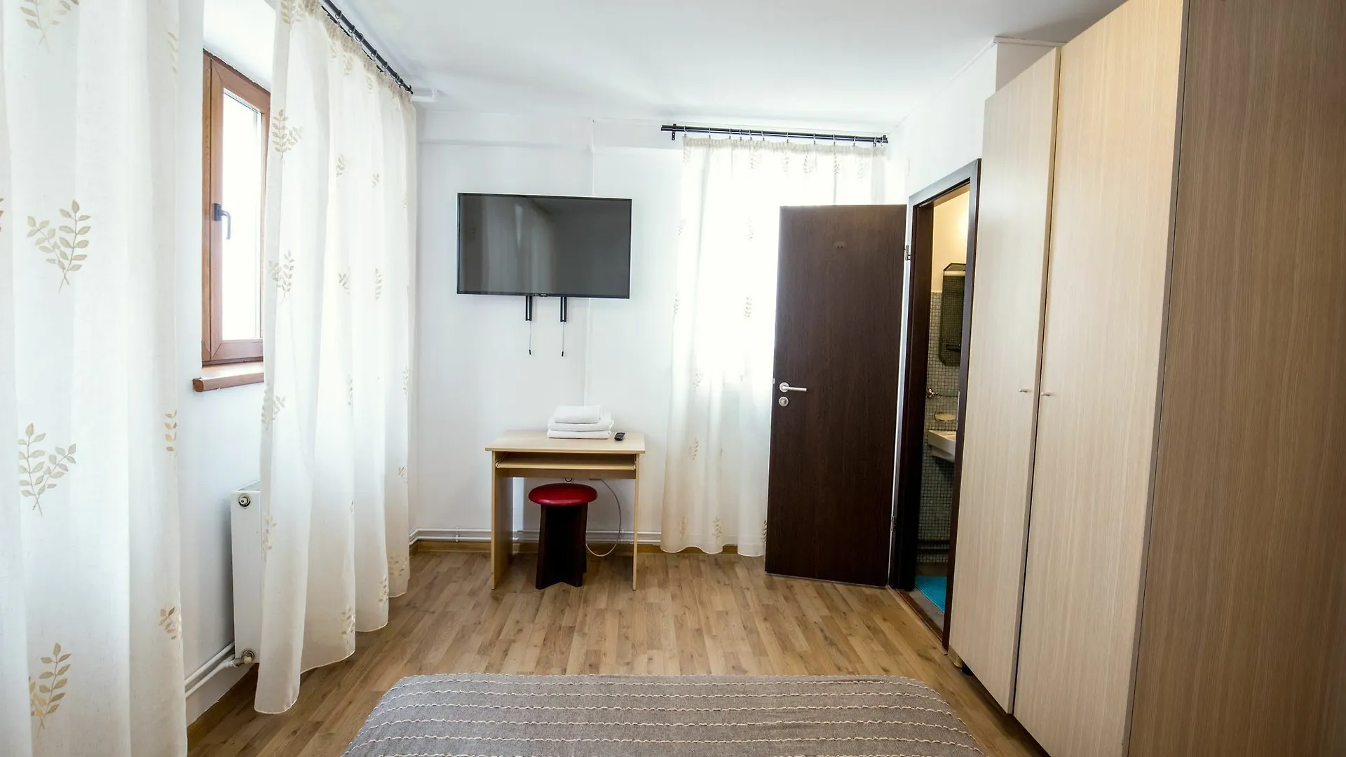 Vatra Accommodation Bucharest Гостевой дом