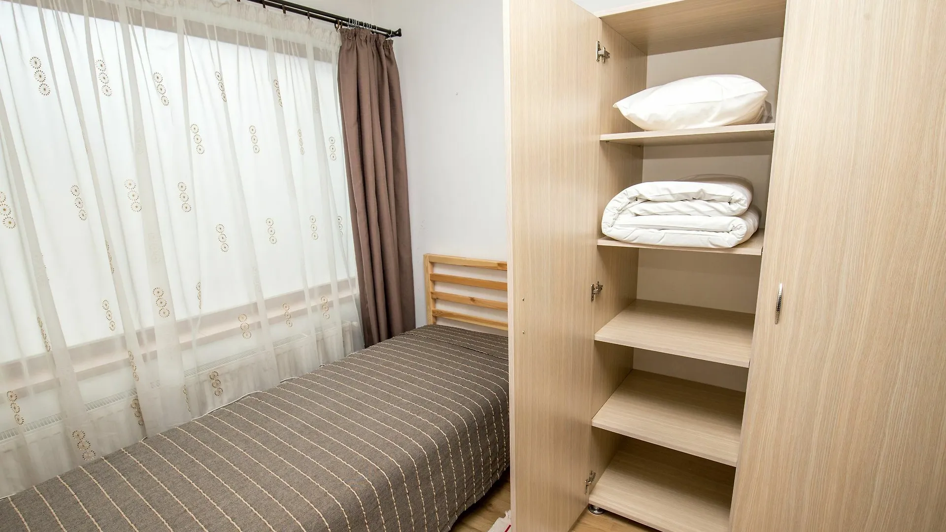 בית הארחה בוקרשט Vatra Accommodation