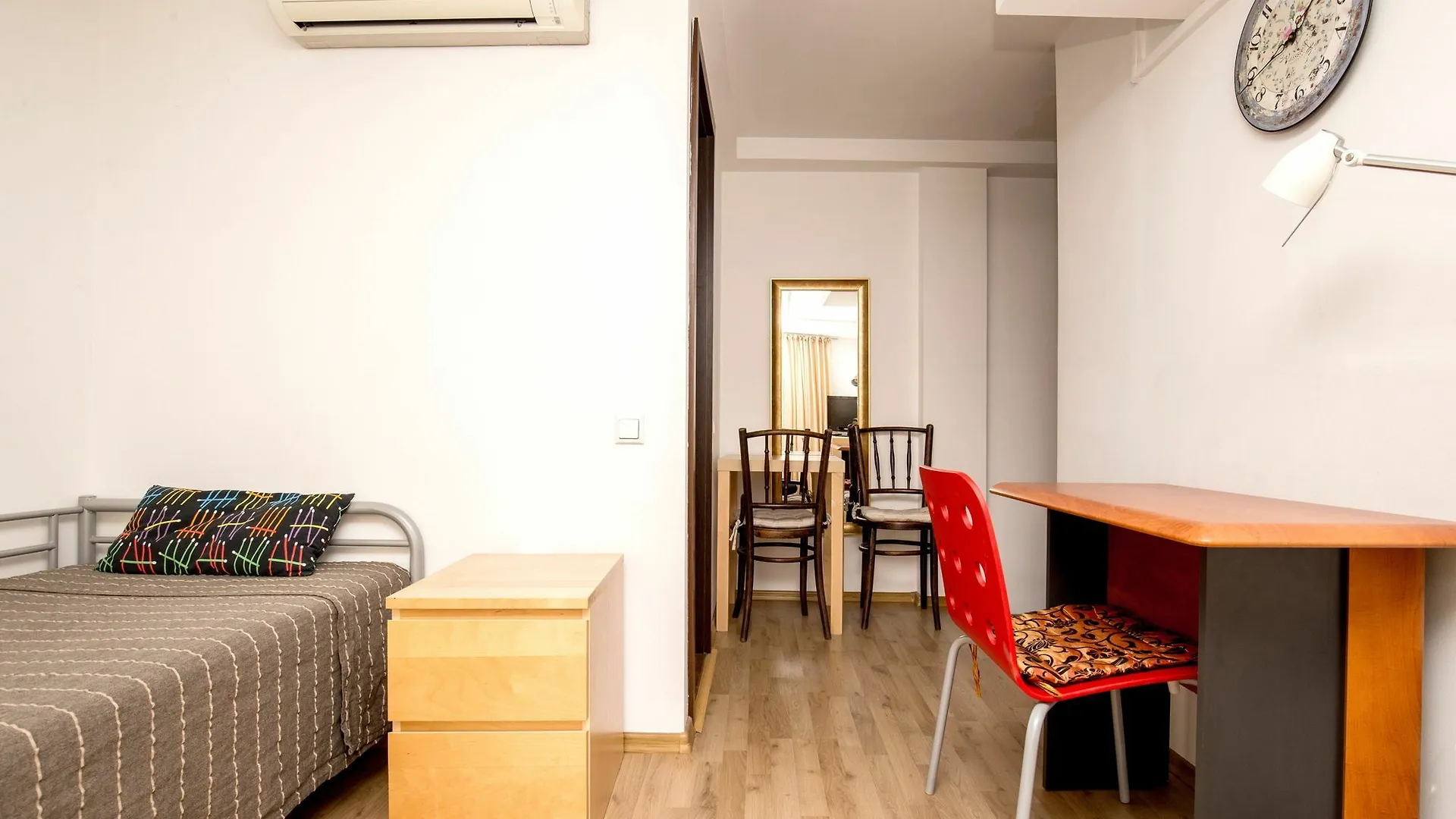 בית הארחה בוקרשט Vatra Accommodation